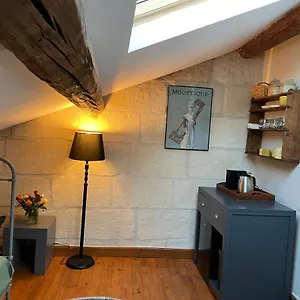 La Maison De Cerise Bed & Breakfast